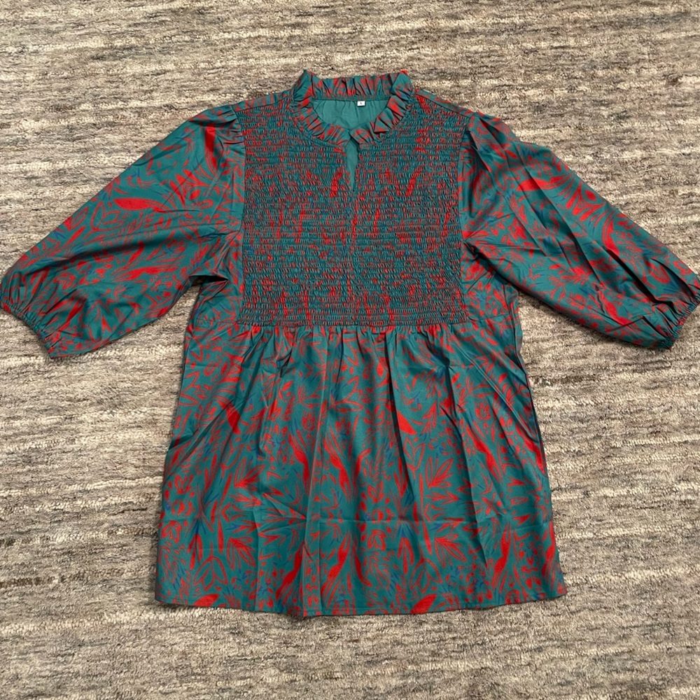 Green / Red Tunic Top